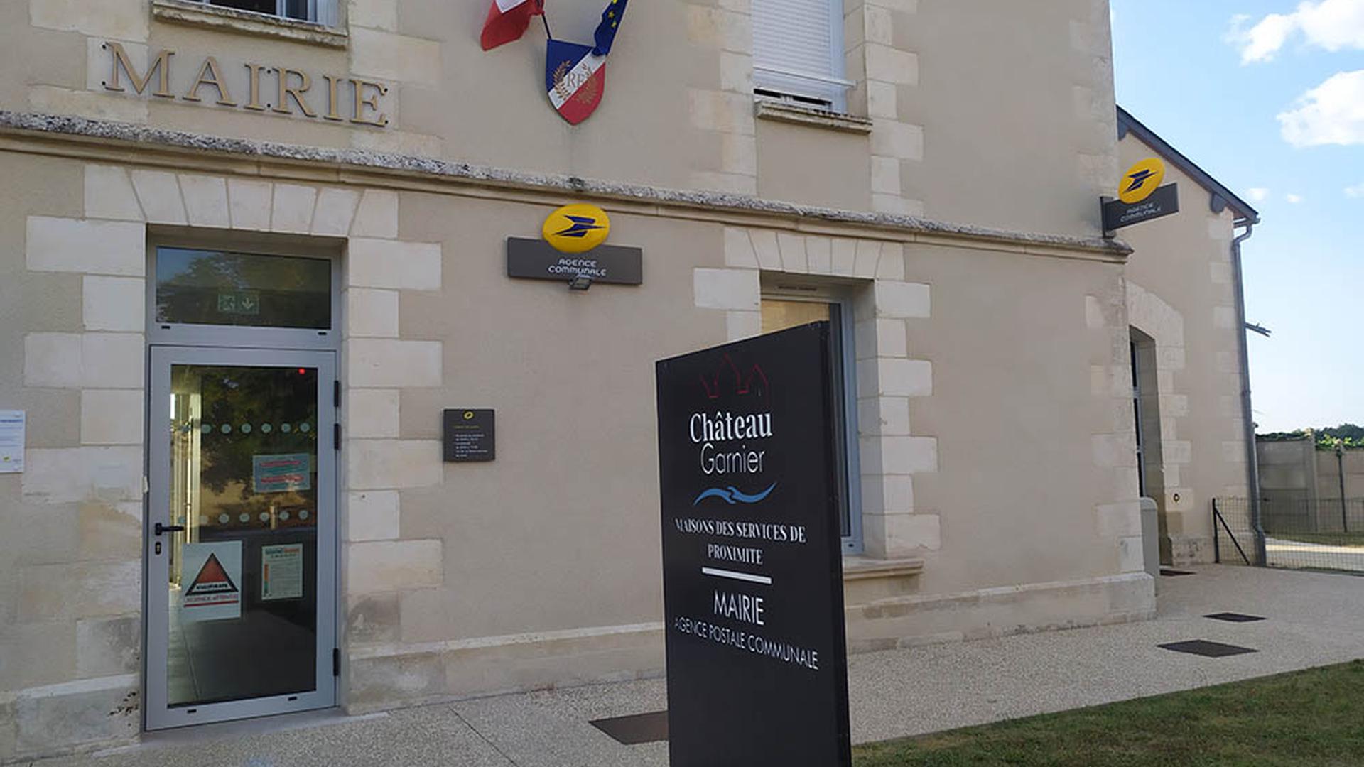 Relais Pickup SEB ET D VAP (86160) - La Poste